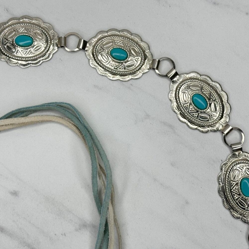 Faux Turquoise Scalloped Concho Silver Tone Chain Belt One Size (OS) Western ✨ - Picture 8 of 12